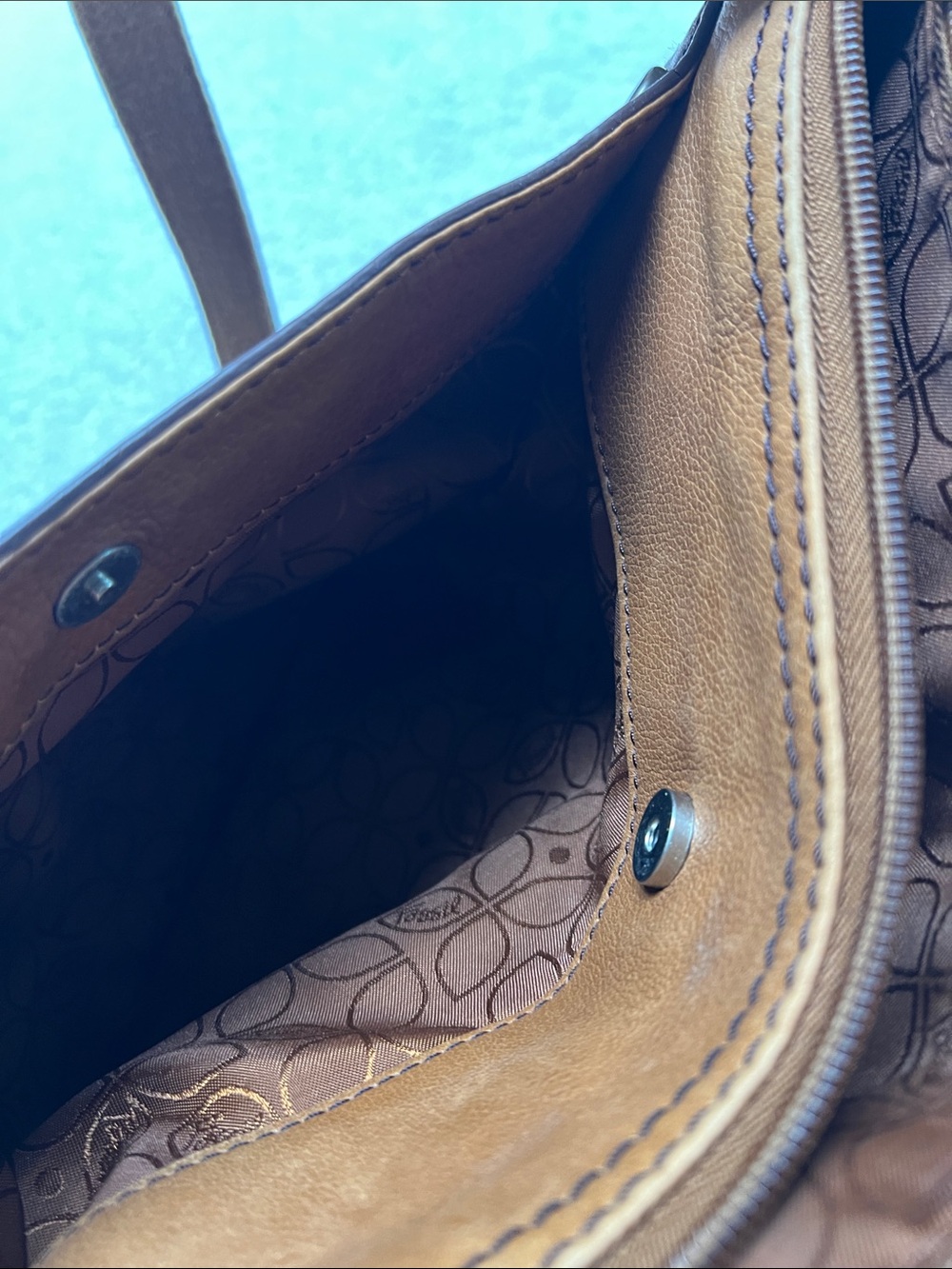 FOSSIL Purse - Picture 5 of 10